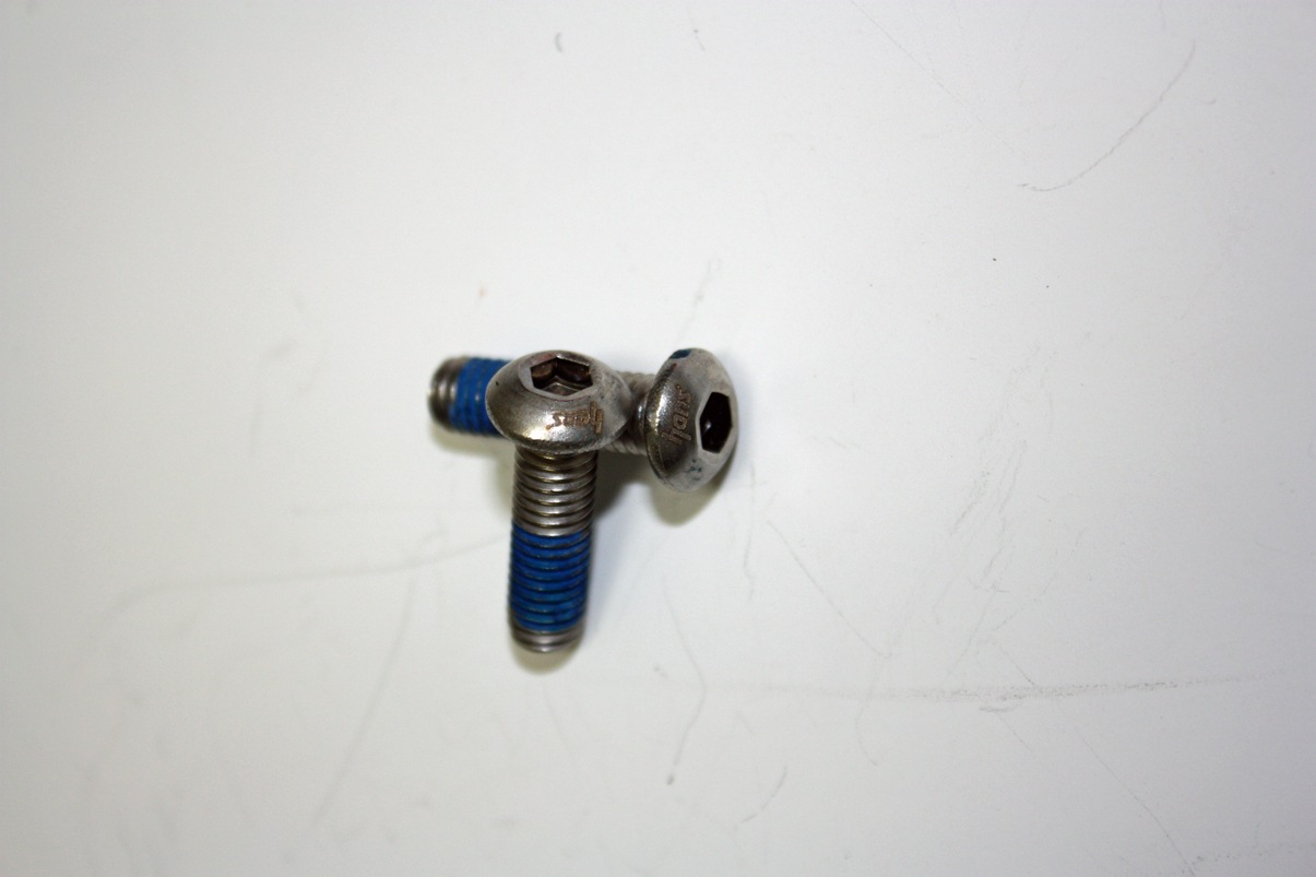 HANS クイッククリック(QC)アンカー(SAヘルメット用)