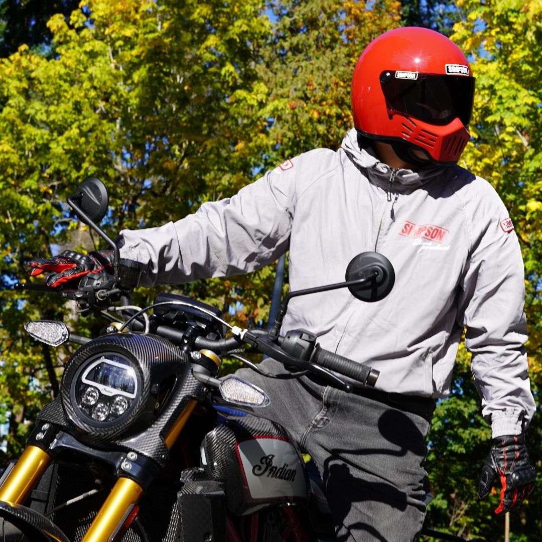 SIMPSON M30 レッド