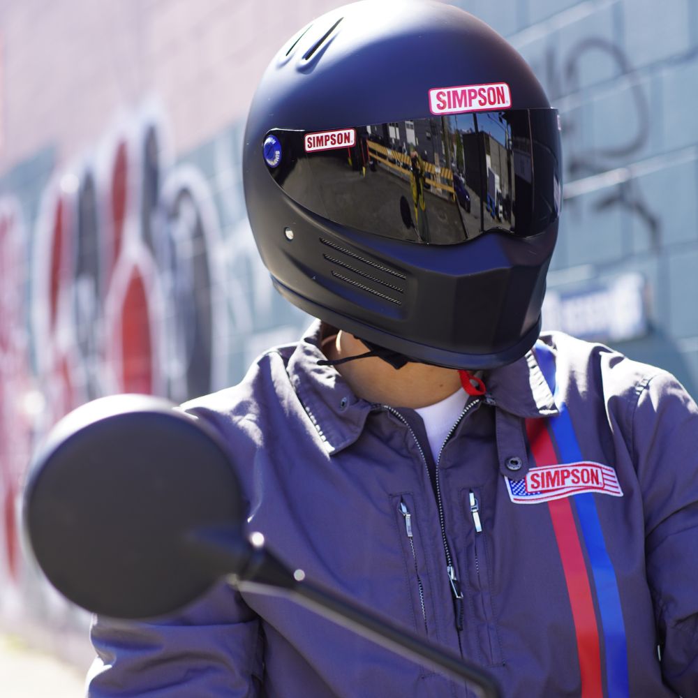 こみる　ヘルメットandスイングトップ SIMPSON NSM-E03 ライダース スイングトップ 春夏モデル｜SIMPSON