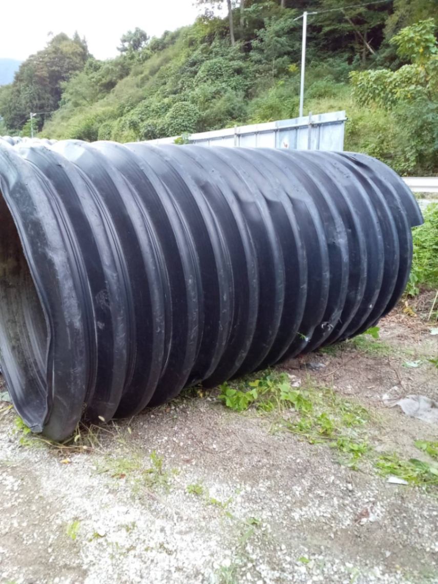 高密度ポリエチレン管ダブル 暗渠管 Φ1650-3.5M｜資材館.com