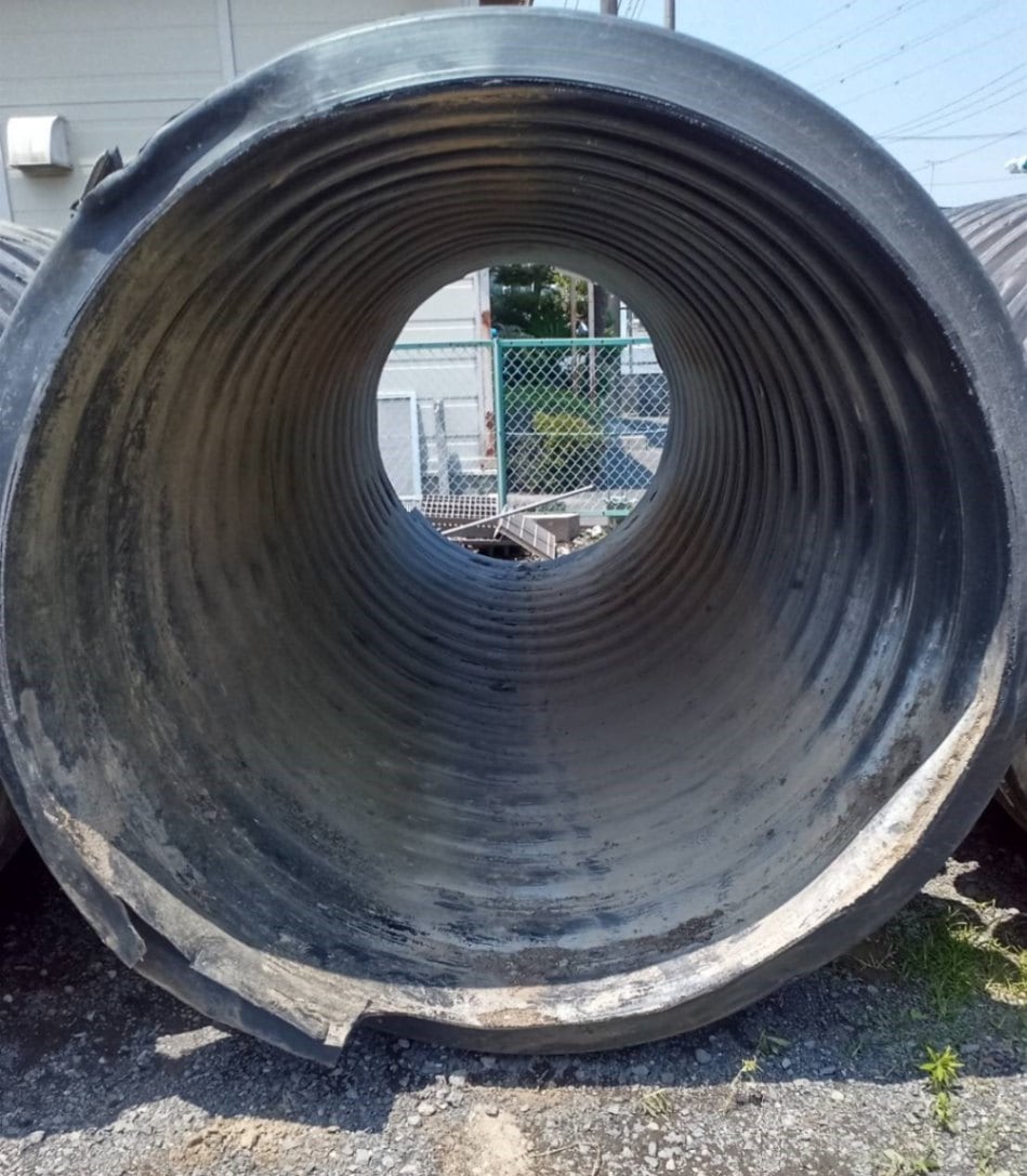 高密度ポリエチレン管ダブル 暗渠管 Φ1650-4.5M｜資材館.com