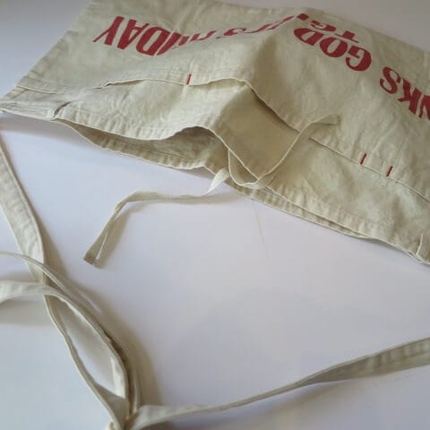APRON SHOULDER-23A  TGIF