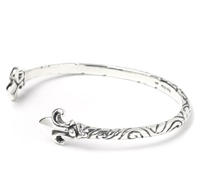 【本国オーダー・受注生産】Ribbon Cuff