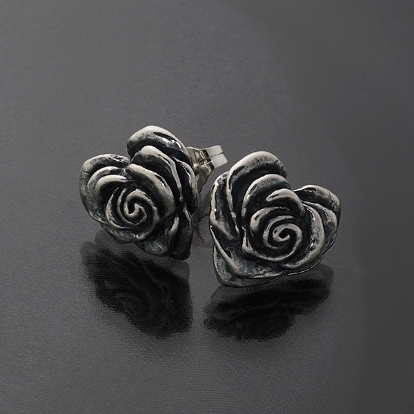 Small Heart Rose with Studs（1個単位)