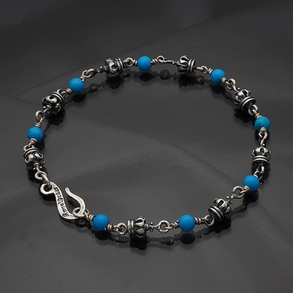 【本国オーダー・受注生産】Tiny Royal Crown & Turquoise beads Alternate