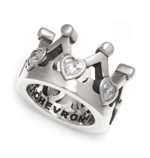 CAMELOT HEART RING SilverRing set with CZ Hearts.