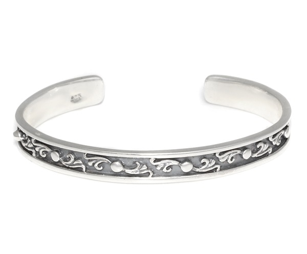 【本国オーダー・受注生産】VERONA CUFF