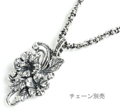 ロイヤルオーダー ペンダント 即購入で13500円可 ロイヤルオーダー 【本国オーダー・受注生産】TINY CROSS MEDALLION w