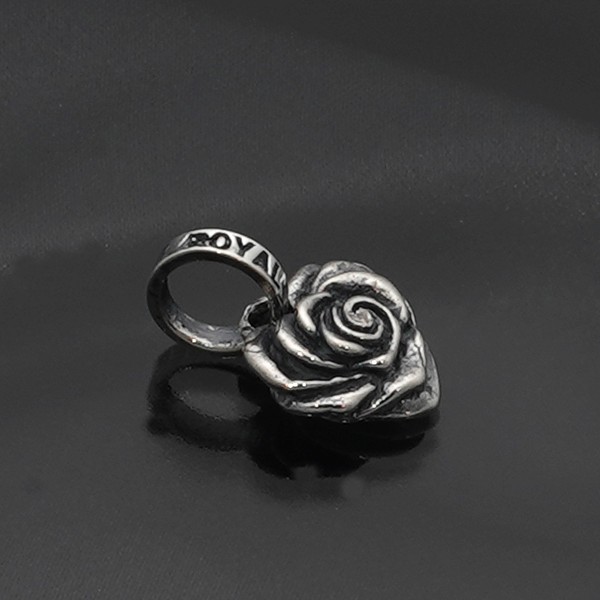 【本国オーダー・受注生産】Small Heart Rose with Center CZ