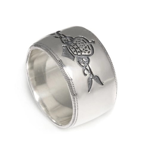【本国オーダー・受注生産】Logo engraved Ribbon Band