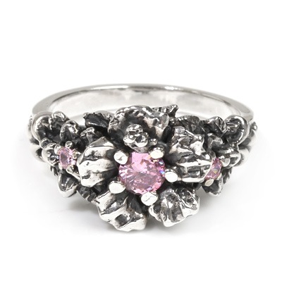 KAUAI SMALL HIBISCUS w/ PLUMERIA & CZ