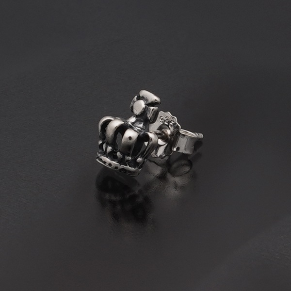 HALF TINY CROWN STUD(1個単位)