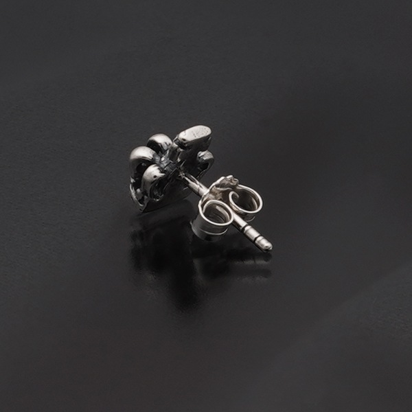 HALF TINY CROWN STUD(1個単位)