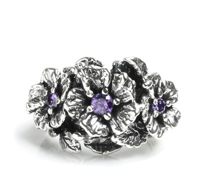 HONOLULU TRIPLE HIBISCUS & LEAVES w/ CENTER CZ