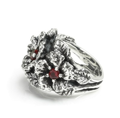 HONOLULU TRIPLE HIBISCUS & LEAVES w/ CENTER CZ