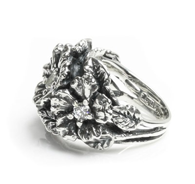 HONOLULU TRIPLE HIBISCUS & LEAVES w/ CENTER CZ