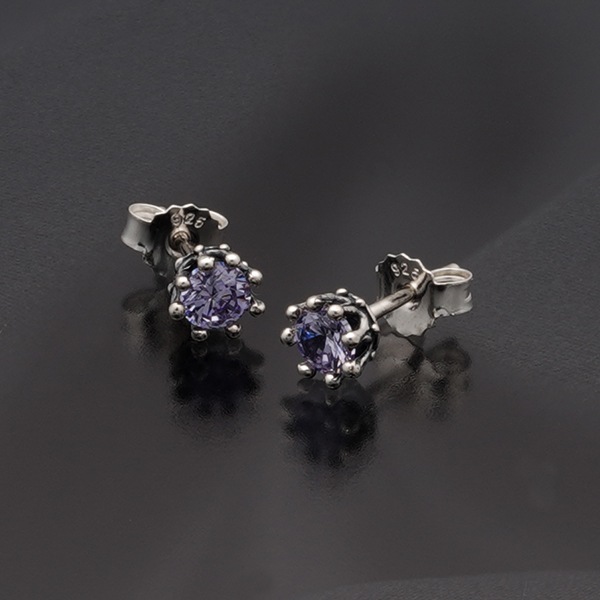 TINY CROWN STONE STUDS（1個単位)