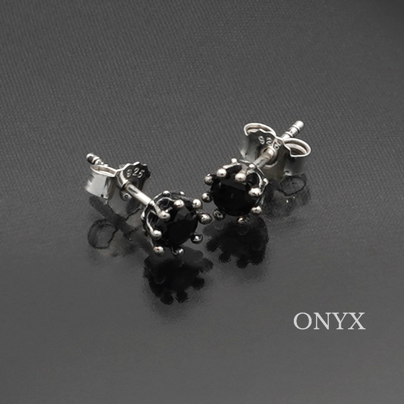 ロイヤルオーダー TINY CROWN STONE STUDS（1個単位) 詳細ページ