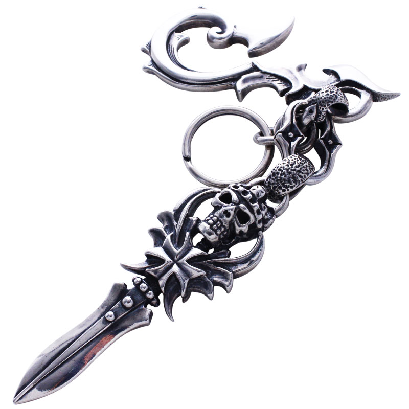 SCROLL HOOK SAW WITH HAMMERED KING WING DAGGER KEY CHAIN