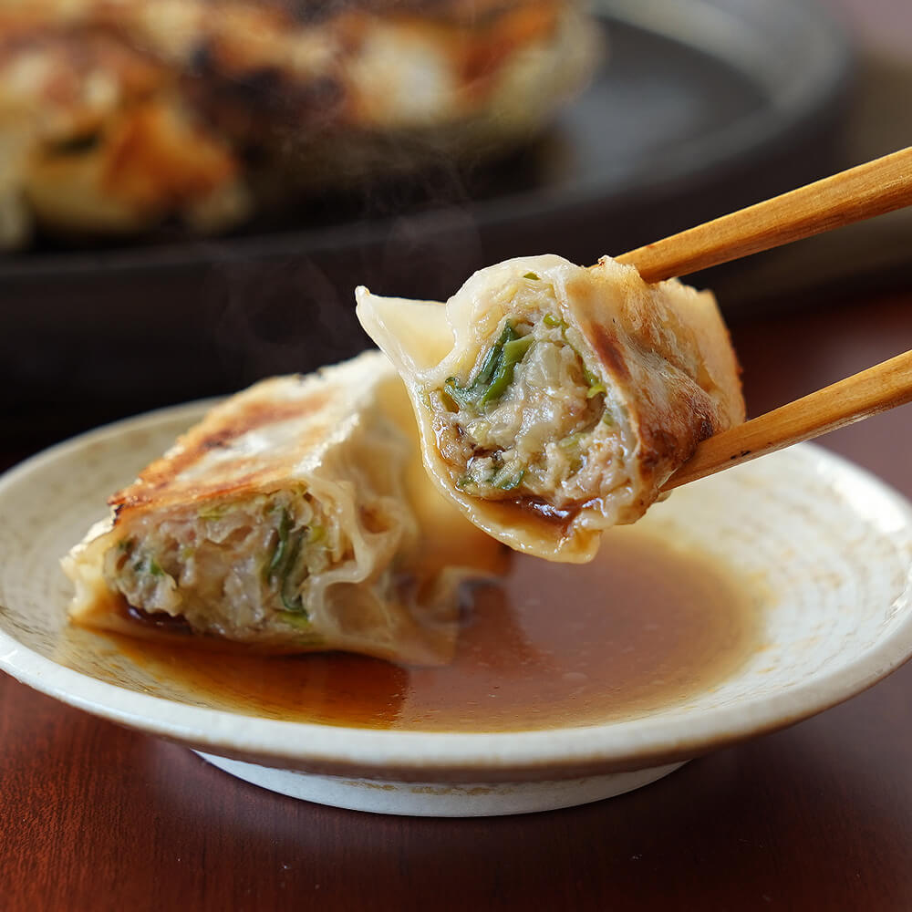 だいや食品 さぬきうどんの皮で包んだ冷凍餃子 大粒包味肉餃子 2袋