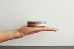 木と石 リバーシブル皿 9cm - MUKU 手作り 木 石 食器 おしゃれ インテリア飾り トレイ 皿 変わった食器 フラット かわいい ストーン プレート 平ら フラット 分厚い 無垢 オシャレ 