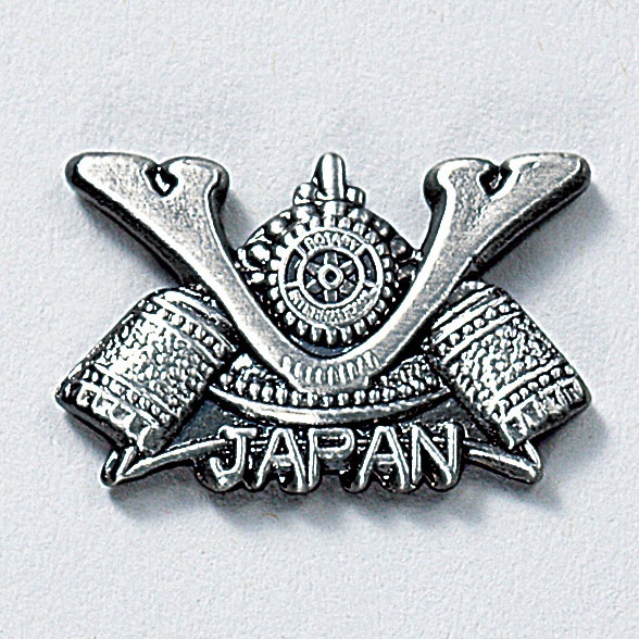 海外土産バッジ（カブト）