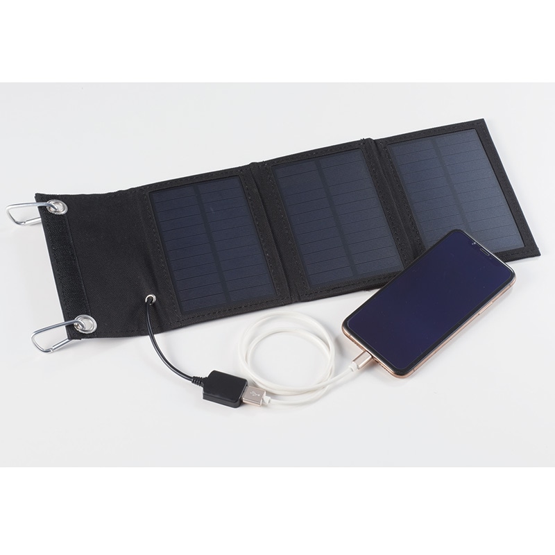 ポータブルソーラーパネル