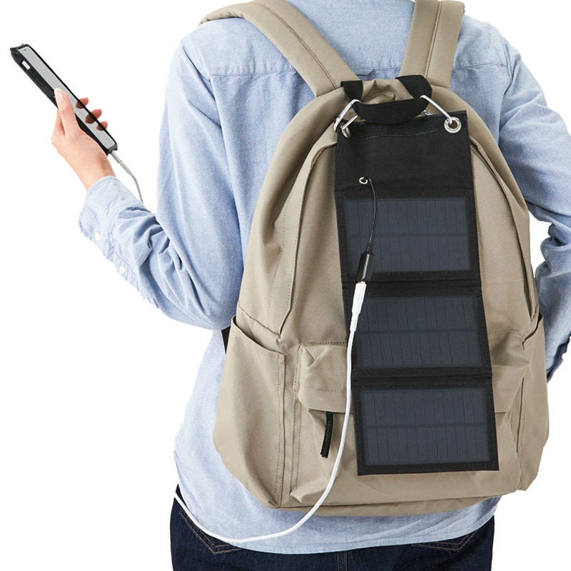 ポータブルソーラーパネル