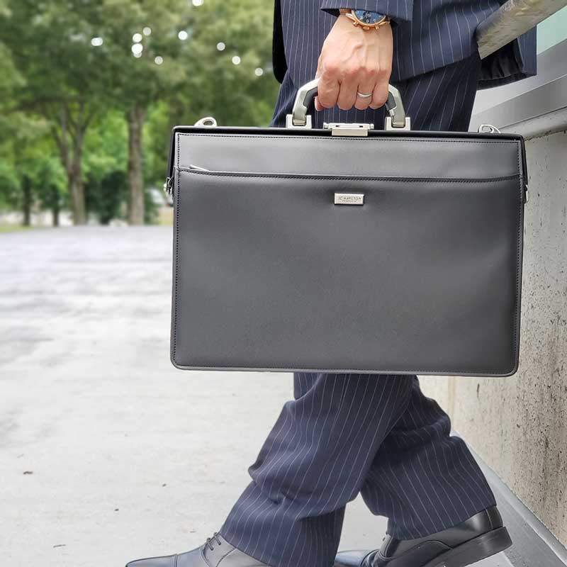 口枠ダレスバッグ