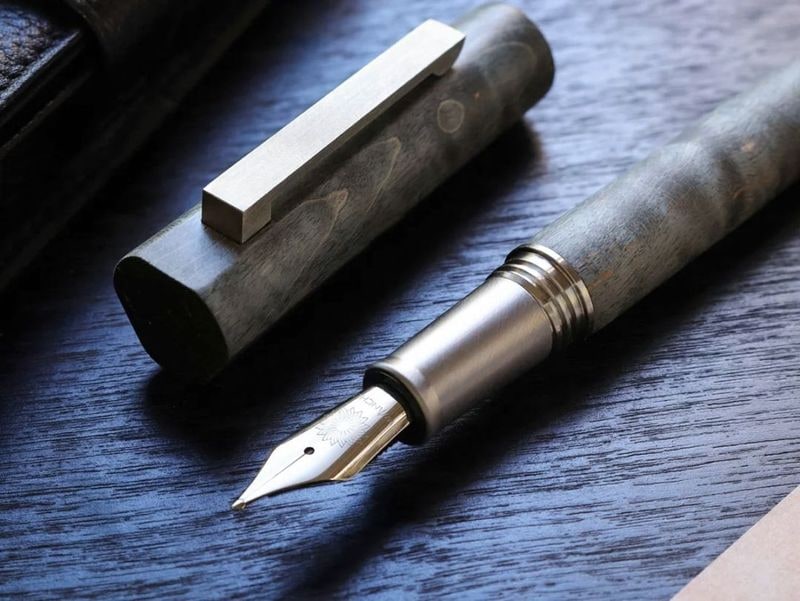 【ワンチャー万年筆】オリンポス・タイタン・ノクターングレー　M