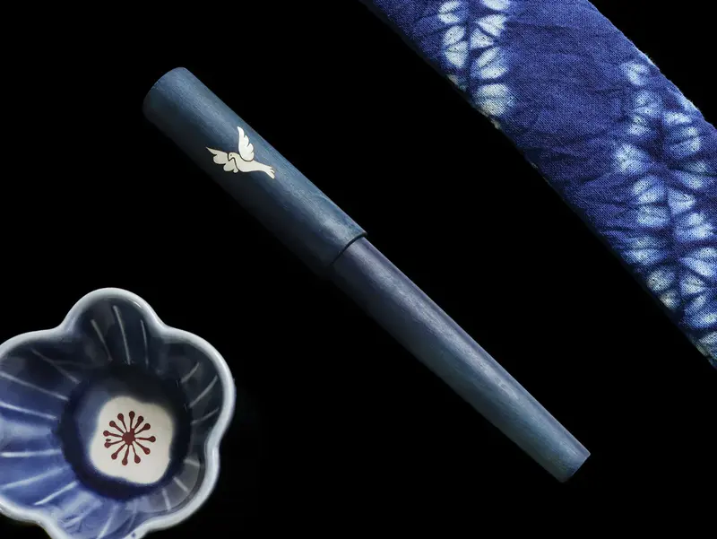 【ワンチャー万年筆】世界樹　藍（鳩の象嵌付き）　M（中字）