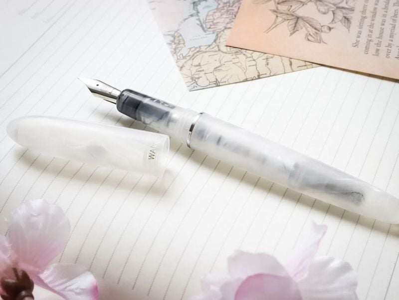 【ワンチャー万年筆】MOFU　F（細字）（白：かき氷）