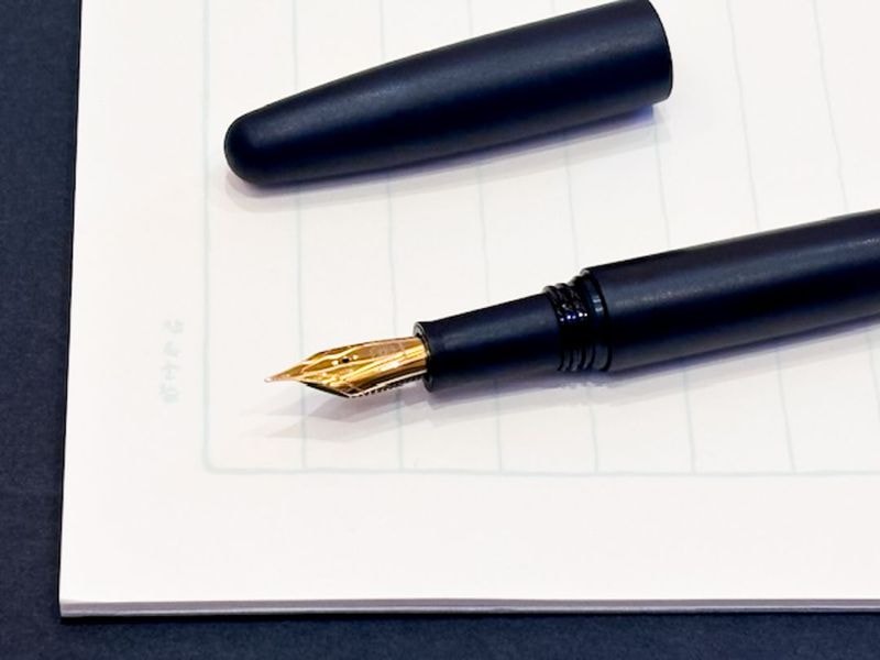【ワンチャー万年筆】誠エボナイト　マットブラック（M／中字）