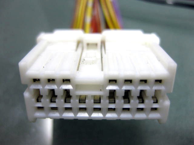 楽天市場】＼LINE登録で300円OFFクーポン／ハイエース 200系 キーレス 連動 ドアミラー 格納 ユニット サイドミラー 自動格納キット 4型  5型 6型 7型 ミラー開閉 11ピン Bタイプ カプラーON トヨタ ハイエース HIACE 200系 カスタムパーツ アクセサリー 配線図付き  ... ドアミラー自動格納　装置　/下降装置専用ハーネス単品　トヨタ車対応 /（HN-Z-TY01）