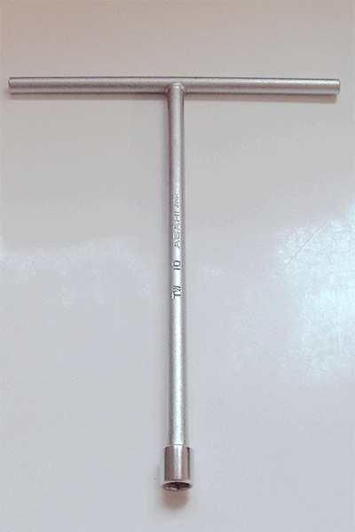 �ڣԷ��ʥåȥɥ饤�С��ۣã�-�����ã�-�������ƥ󥶡��������顦�����ɥ������ΥʥӸ���ܥ�ȳ�����