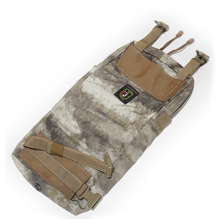 TAG CHEST RIG H2O CARRIER A-TACS AU�ڥ����ƥ����� ������� ���� �������ȥꥰ�ѥϥ��ɡ�����󥭥�ꥢ�ۥϥ��ɥ졼����� A-TACS �ߥ꥿�꡼ ���Х��Х륲���� ���Х� �ޥ����� �ݡ��� MOLLE H2O �������ȥꥰ ��ʪ �º�
