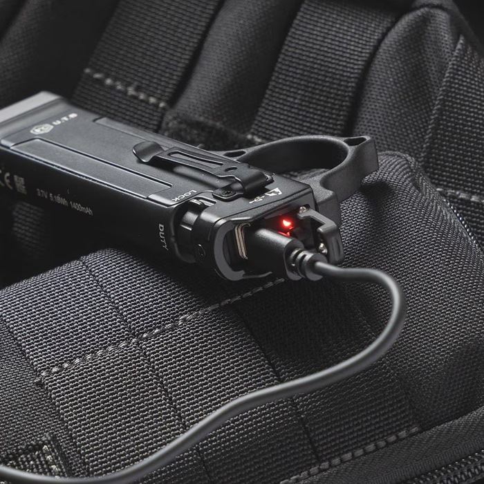 NEXTORCH TA70 Ultra-Slim Tactical EDC Flashlight�ڥͥ����ȡ��� TA70 ����ȥ饹��� �����ƥ����� EDC �ե�å���饤�ȡۥߥ꥿�꡼ �����ȥɥ� ���Х��Х륲���� USB����  �ҳ� �쥹���塼 ���� �Ͽ� �ɺ� ���� �л� CAMP ������ ���� ���ȥ��� �����ʥ� �����ƥ����� TA70