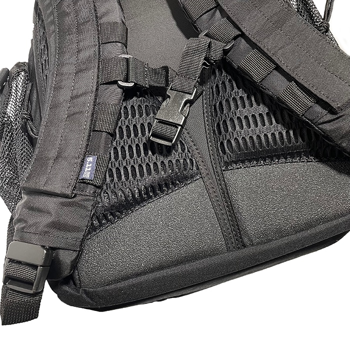 5.11 ���С��� 18 �Хå��ѥå� BLACK 56961��5.11 COVERT 18 BACKPACK ���ۥߥ꥿�꡼ ���Х��Х륲���� �Хå��ѥå� �����ȥɥ� �л� �ġ���� ������ ι�� ��ĥ �ե��� �Գ�