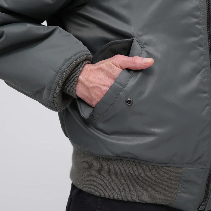 AVIREX 7835952019 50th AnniversaryMA-1 SIGNTATURE BIG LOGO<br>ڥӥå MA-1 ͥ㡼 ӥåۥ ߥ꥿꡼ 奢 ȥɥ Х ġ   ȥåץ Х ˥С꡼ ʻȤ 50ǯ MA-1