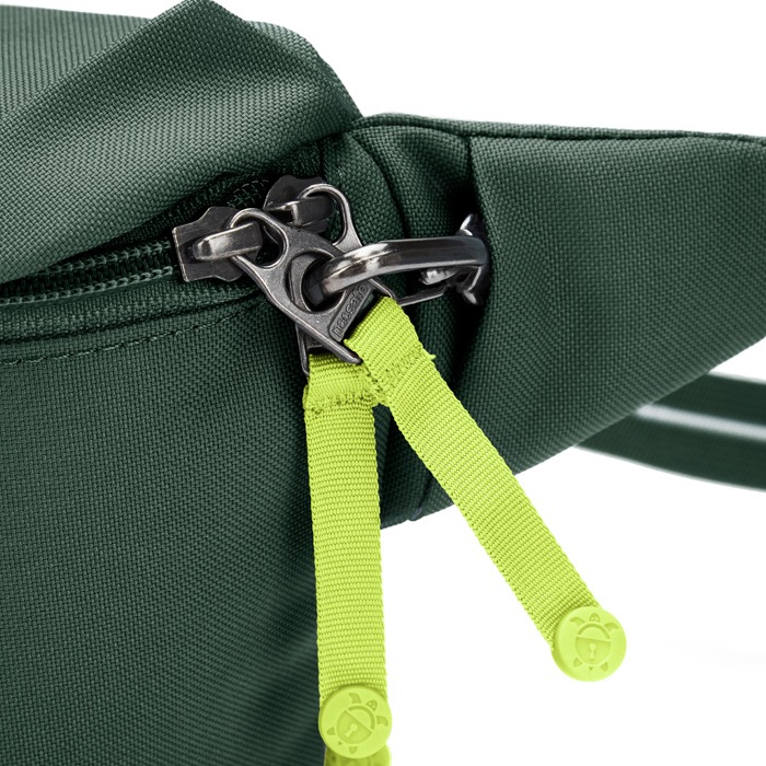 PacSafe GO SLING BAG <br>�ڥѥå������� ��������󥰥Хå��ۥ�� �ߥ꥿�꡼ �����奢�� �����ȥɥ� �ġ���� �л� ������ �ܥǥ��Хå� �Ф�ݤ� �������ƥ� ������ pacsefe PACSAFE ��ǥ����� ���� ��������� �ꥵ������ݥꥨ���ƥ�