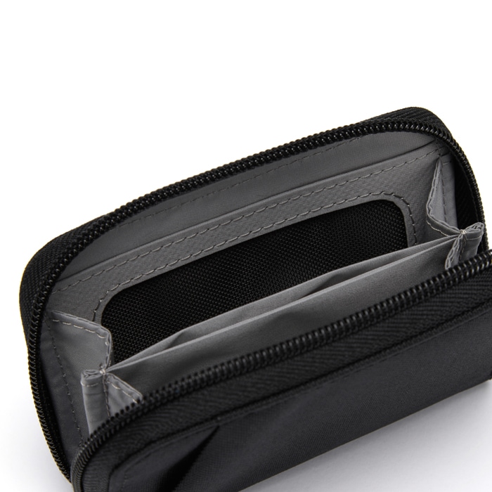 PacSafe RFID SAFE CARD WALLET <br>�ڥѥå������� RFIG �����ե����ɥ�����åȡۥ�� �ߥ꥿�꡼ �����奢�� �����ȥɥ� ι�� �л� EDC  ������ ���� �������ƥ� pacsefe PACSAFE ��ǥ����� ���åץ�����å� �����ɥ����� ����