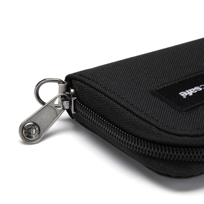 PacSafe RFID SAFE CARD WALLET <br>�ڥѥå������� RFIG �����ե����ɥ�����åȡۥ�� �ߥ꥿�꡼ �����奢�� �����ȥɥ� ι�� �л� EDC  ������ ���� �������ƥ� pacsefe PACSAFE ��ǥ����� ���åץ�����å� �����ɥ����� ����