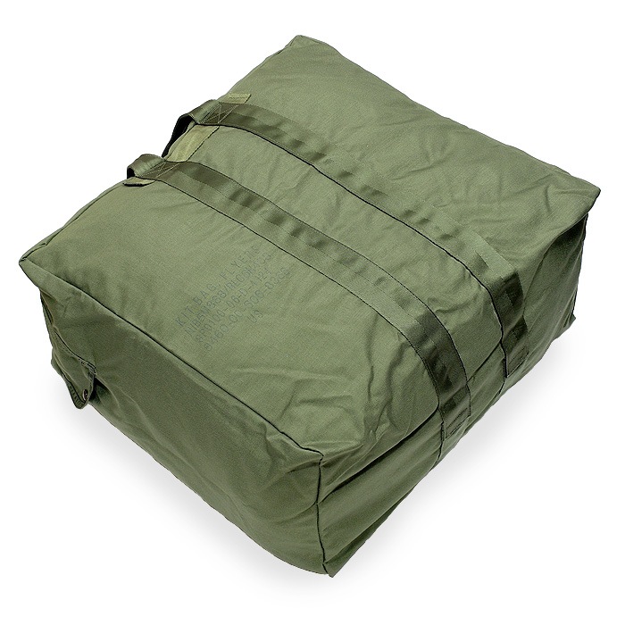 �ڼ�ʪ�����ʡ�USAF �ե饤�䡼 ���å� �Хå�/USED<br>���ƶ��� Nylon Fliyer Kit Bag/����ʡۥ�� �ߥ꥿�꡼ �����ȥɥ� �����奢�� �Х��� �ġ���� ��������� ������ ��ž�� ι�� �ֺ��� �ɥ饤�� �ʥ����� ���ƥ󥷥� ��ʪ ������ �� �ѥ����å�