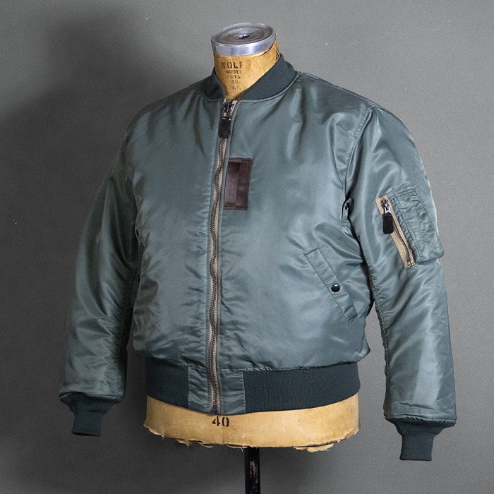 YAMAMOTO CO.LTD. MA-1 FLIGHT JACKET MODEL MIL-J-8279<br>�ڥ�ޥ�ȥ��ꥸ�ʥ�  MA-1 �ե饤�ȥ��㥱�å� ��ǥ�ۥ�� �ߥ꥿�꡼ �����奢�� �����ȥɥ� ���ȥ꡼�� �Х��� �ġ���� ��ʪ �������� ���硼�Ⱦ� �ʥ����� MA-1 ��ޥ�ȥ��ꥸ�ʥ� �����