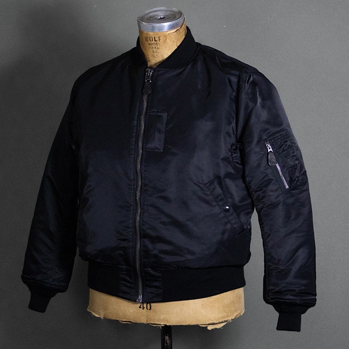 YAMAMOTO CO.LTD. MA-1 FLIGHT JACKET MODEL MIL-J-8279<br>�ڥ�ޥ�ȥ��ꥸ�ʥ�  MA-1 �ե饤�ȥ��㥱�å� ��ǥ�ۥ�� �ߥ꥿�꡼ �����奢�� �����ȥɥ� ���ȥ꡼�� �Х��� �ġ���� ��ʪ �������� ���硼�Ⱦ� �ʥ����� MA-1 ��ޥ�ȥ��ꥸ�ʥ� �����