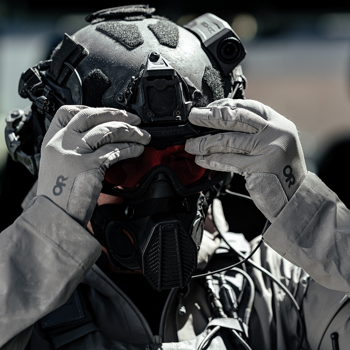 Outdoor Research  #32660 Ironsight �� LT Glove�ڥ����ȥɥ��ꥵ���� �������󥵥��� �� LT �������֡�<br>��� ��ǥ����� �ߥ꥿�꡼ �����ȥɥ� �����奢�� �Х��� �ġ���� ��������� ������ �л� ���Х��Х륲����