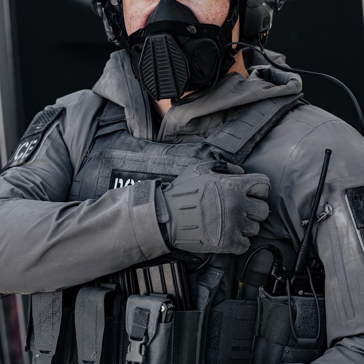 Outdoor Research  #322658 Ironsight �� Glove�ڥ����ȥɥ��ꥵ���� �������󥵥��� �� �������֡�<br>��� ��ǥ����� �ߥ꥿�꡼ �����ȥɥ� �����奢�� �Х��� �ġ���� ��������� ������ �л� ���Х��Х륲���� ���å������꡼���б�