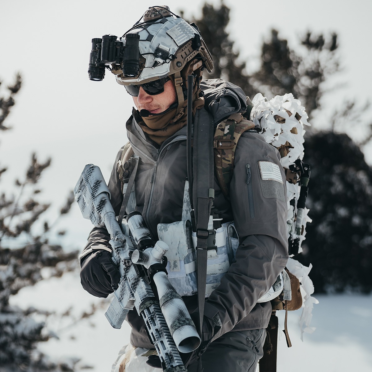 OUTDOOR RESEARCH #322590 Allies Microgravity �� Jacket<br>�ڥ����ȥɥ��ꥵ���� ���饤�� �ޥ�������������ƥ� �� ���㥱�åȡۥߥ꥿�꡼ �����ȥɥ�  �������� �ɿ� ���Х���