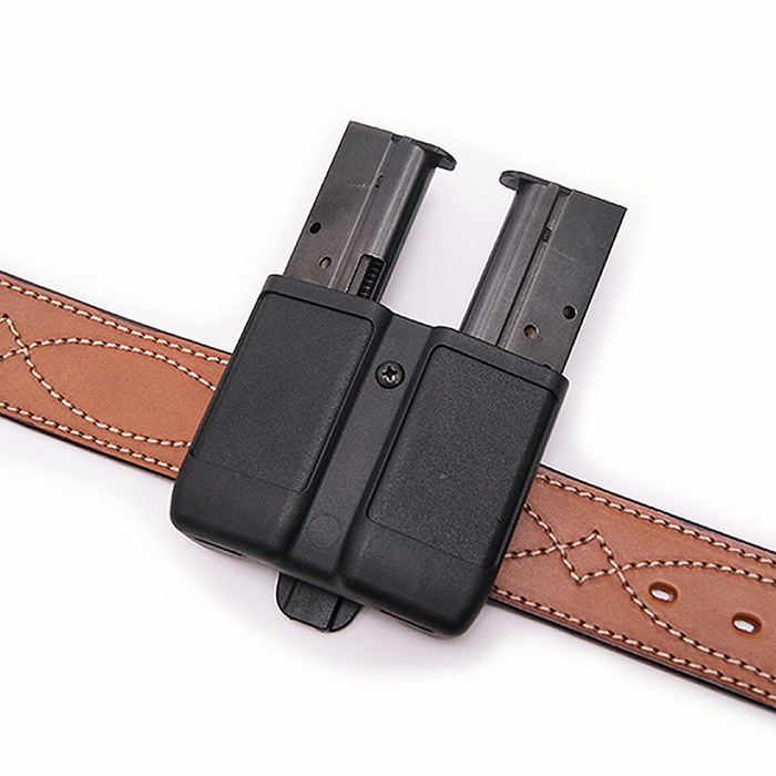 BLACKHAWK Single Stack Double Mag Case<br>���ڥ֥�å��ۡ��� ���󥰥륫����ѡ����֥�ޥ��������ۥߥ꥿�꡼ ���Х��Х륲���� ���Х� �����ȥɥ� �������ץ��� ���� �ۥ륹�������ޥ����󡡥�����
