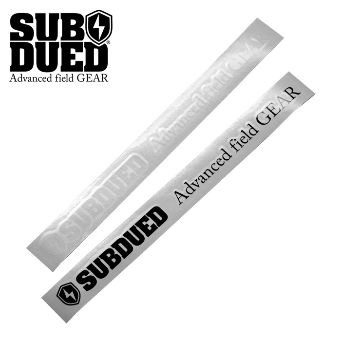SUBDUED DECAL horizontal / LARGE �ڥ��֥ǥ塼�� �ǥ����� �ۥ꥾�󥿥� �顼���ۥߥ꥿�꡼ �����ȥɥ� �ޥ���ƥ�꡼���� ���åƥ��󥰥����ȡ�������